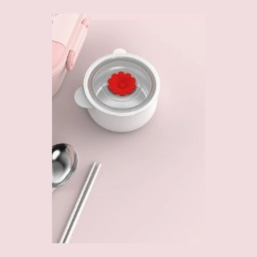 Quad lunch box comes with a removable soup bowl plus stainless steel spoon and chopsticks