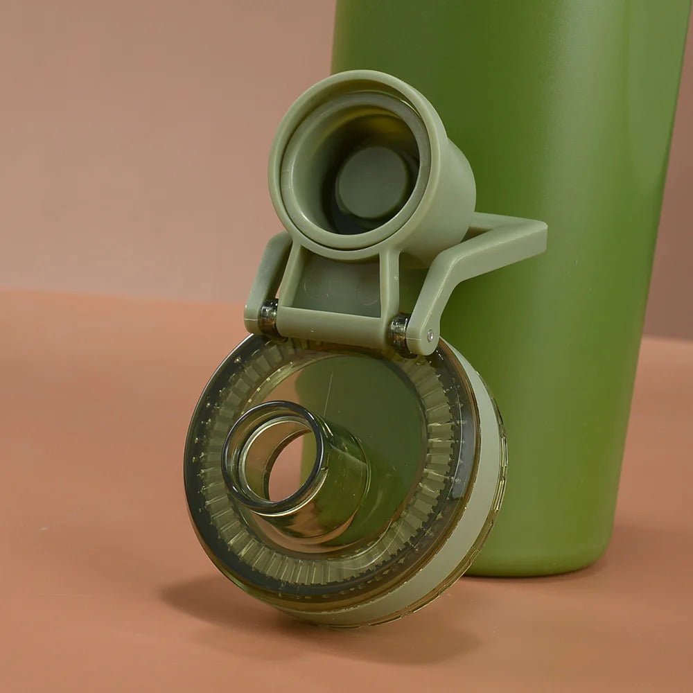 Lid open detail